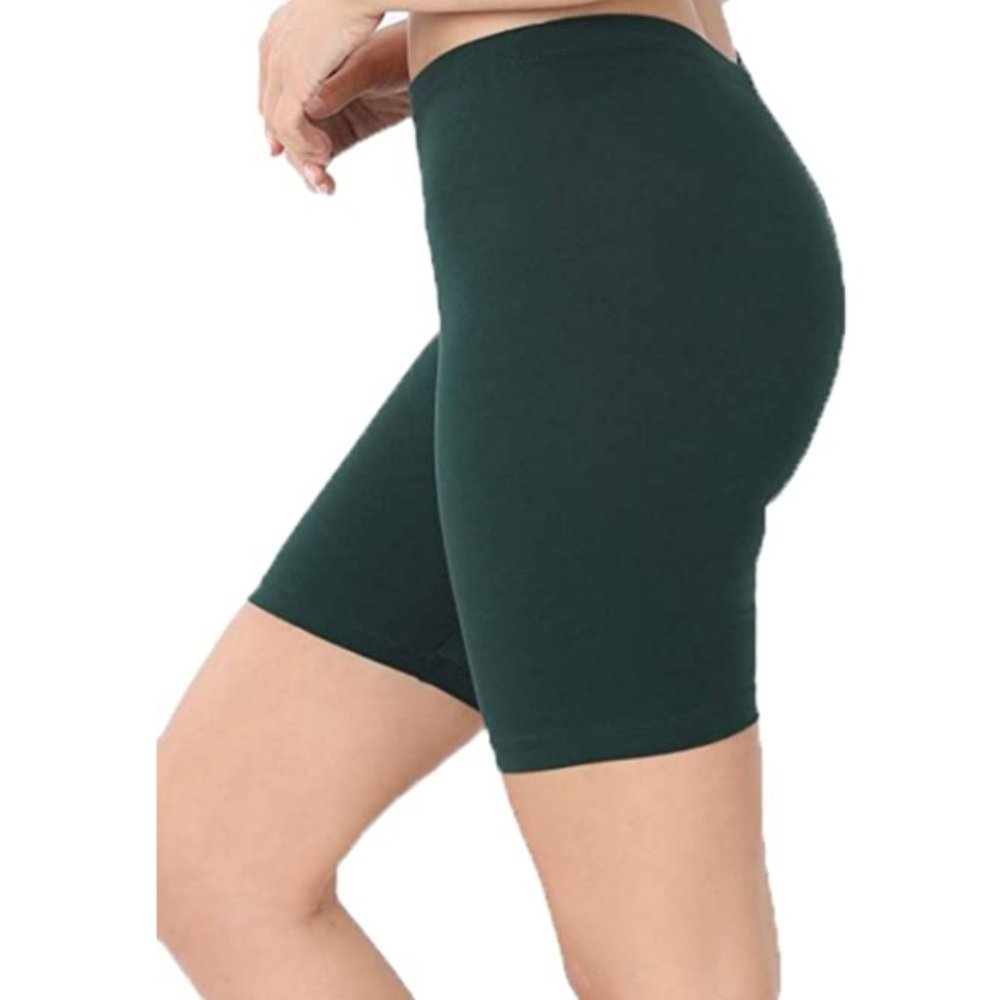 Women Solid Hunter Green Cotton Bike Leggings_7"